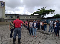 Segurança do Trabalho realiza simulação para evacuação de prédio